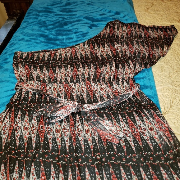 Dress - Picture 3 of 3